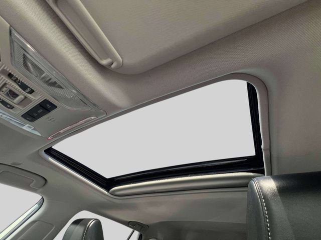 Certified 2023 Toyota RAV4 XLE Premium AWD/4WD image 35