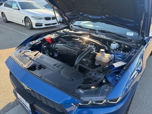 Used 2024 Ford Mustang Convertible image 26