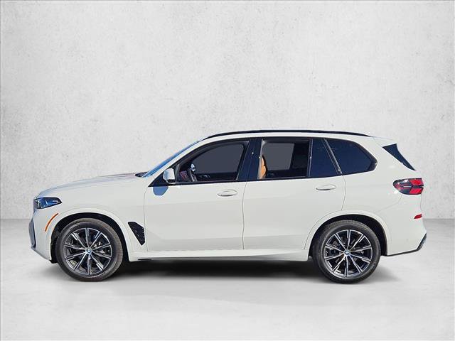 Certified 2025 BMW X5 xDrive40i w/ M Sport Package AWD/4WD image 9