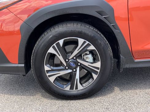 Used 2025 Subaru Crosstrek 2.5i Premium AWD/4WD image 31