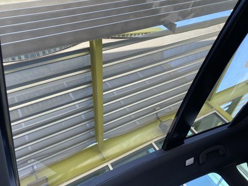 Used 2023 INFINITI QX50 Sport image 43