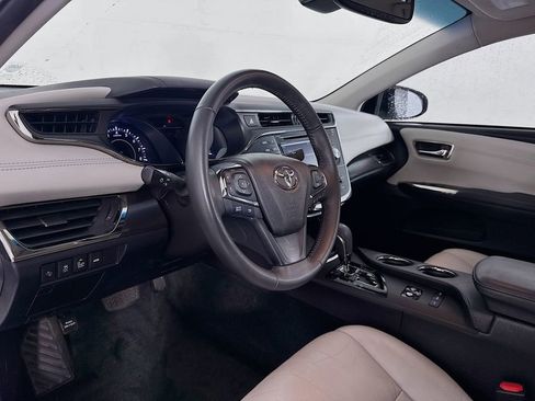 Used 2018 Toyota Avalon XLE Premium FWD image 14