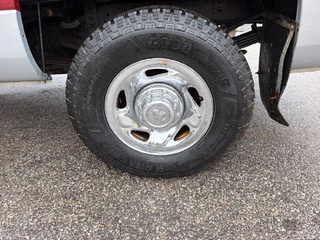 Used 1999 Dodge Ram 2500 Truck 2WD Quad Cab image 25