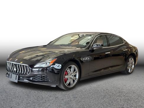 Used 2018 Maserati Quattroporte S RWD image 1