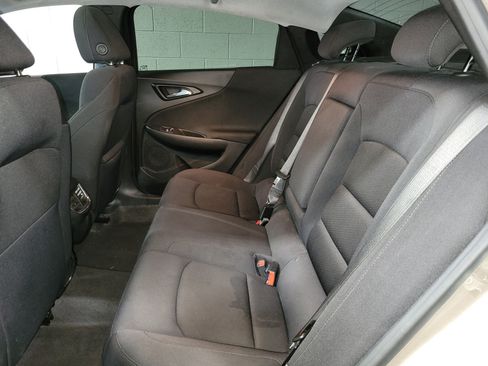 Used 2023 Chevrolet Malibu LT w/ Driver Confidence Package FWD image 16