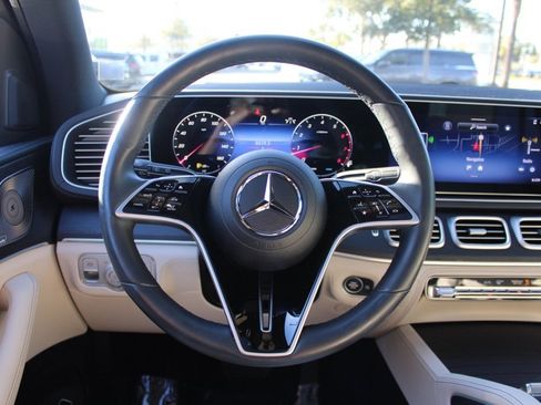 Certified 2024 Mercedes-Benz GLE 450 4MATIC image 16