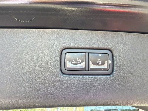 Used 2024 Genesis GV80 2.5T w/ Advanced Package image 19