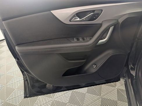 Certified 2022 Chevrolet Blazer LT FWD image 9