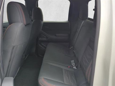 New 2026 Nissan Frontier PRO-4X w/ Pro-4x Convenience Package image 15