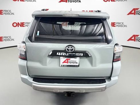 Certified 2023 Toyota 4Runner TRD Off-Road Premium w/ Moonroof Package AWD/4WD image 7