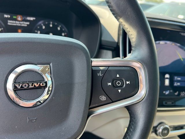 Used 2020 Volvo XC40 T5 Inscription w/ Protection Package Premier AWD/4WD image 21