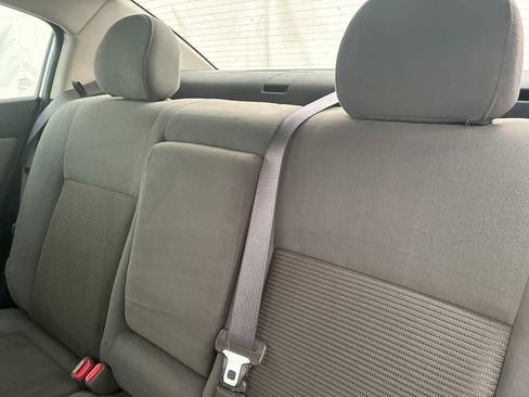Used 2011 Nissan Sentra 2.0 S FWD image 9