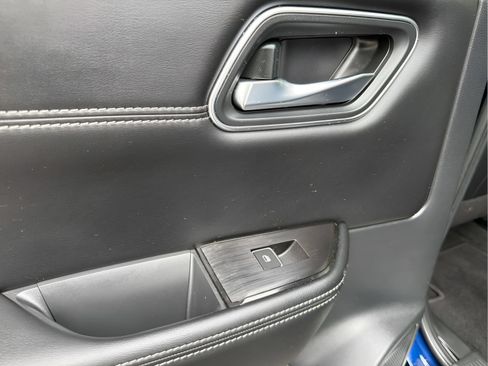 Used 2024 Nissan Rogue Platinum w/ Platinum Premium Package FWD image 22