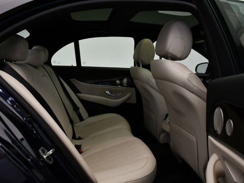 Used 2023 Mercedes-Benz E 450 4MATIC Sedan image 55