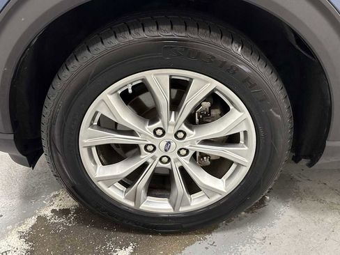 Used 2020 Ford Explorer Limited image 10