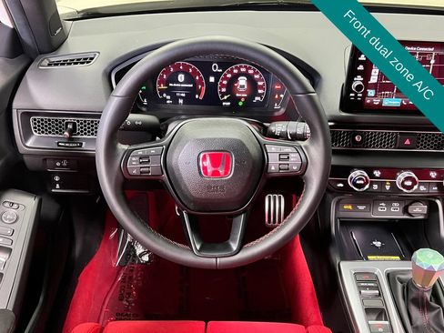 Used 2025 Honda Civic Type R image 3