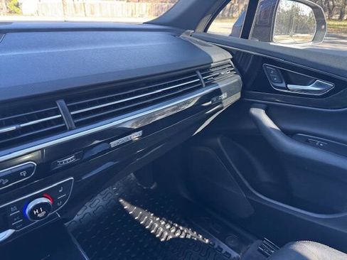 Used 2017 Audi Q7 3.0T Premium Plus image 71