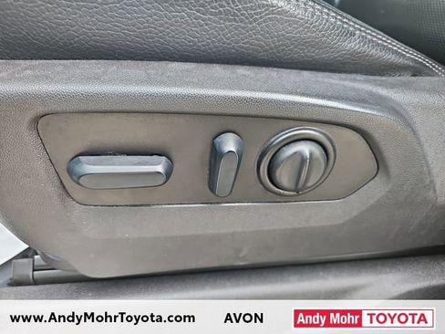 Used 2022 GMC Sierra 2500 Denali w/ Denali Black Diamond Edition image 14