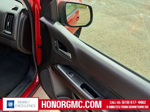 Used 2016 GMC Canyon SLE w/ SLE Convenience Package RWD image 25