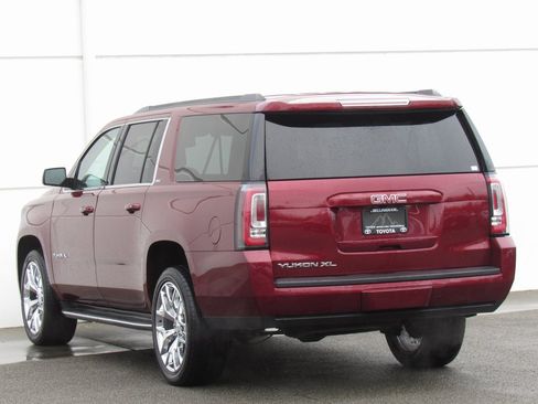 Used 2019 GMC Yukon XL SLT w/ Open Road Package image 5