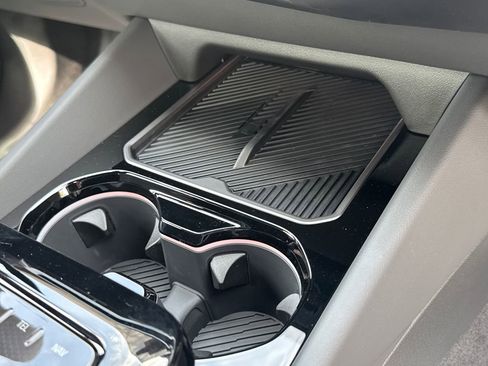 New 2026 BMW 540i xDrive w/ M Sport Package image 16
