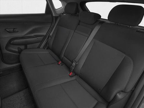 Used 2025 Hyundai Kona SEL AWD/4WD image 9