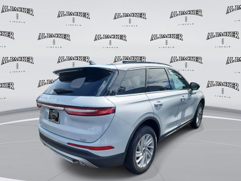 New 2026 Lincoln Corsair Premiere image 5