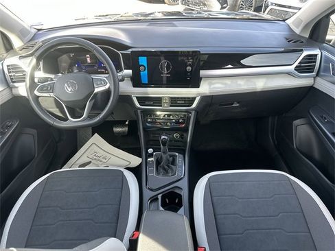 New 2026 Volkswagen Taos SE image 23