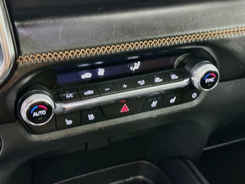 Certified 2025 MAZDA CX-50 2.5 Hybrid w/ Weather Package AWD/4WD image 16