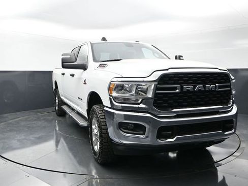 Used 2024 RAM 2500 Big Horn AWD/4WD image 5