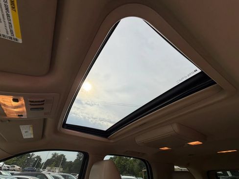 Used 2013 Cadillac Escalade Luxury AWD/4WD image 58