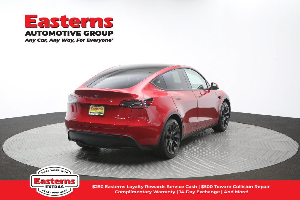 Used 2023 Tesla Model Y Long Range AWD/4WD image 38