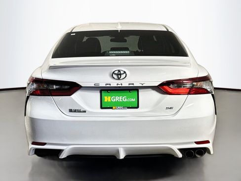 Used 2023 Toyota Camry SE FWD image 8