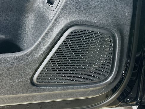 Certified 2025 Mercedes-Benz CLA 250 4MATIC image 23