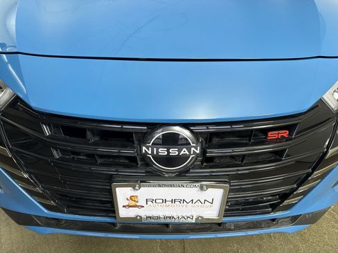 Certified 2025 Nissan Versa SR w/ Trunk Package image 28