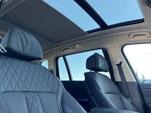 Used 2023 BMW X7 xDrive40i image 17