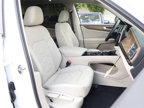 New 2026 Volkswagen Atlas SE image 31