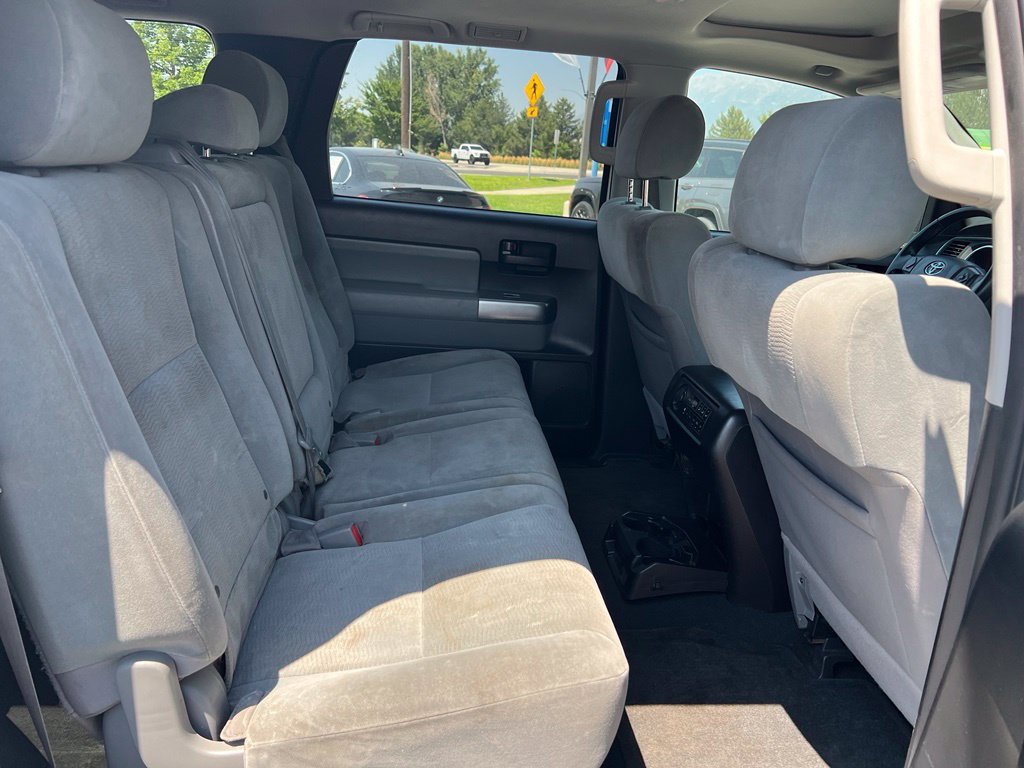 Used 2019 Toyota Sequoia SR5 AWD/4WD image 23