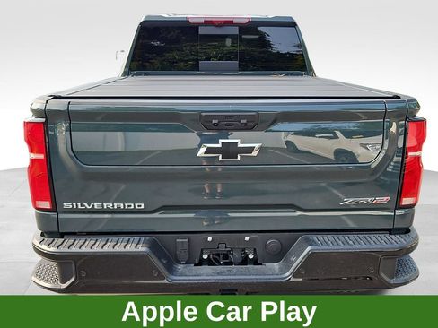 Used 2025 Chevrolet Silverado 2500 ZR2 w/ Technology Package AWD/4WD image 5