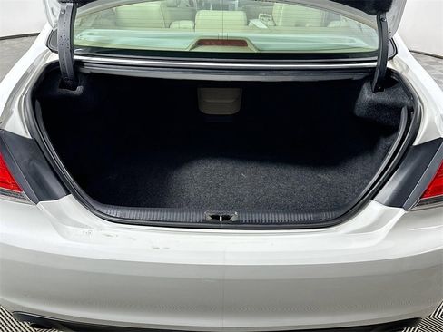 Used 2012 Toyota Avalon image 16