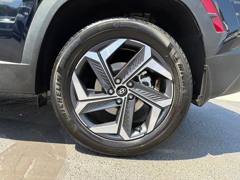 Certified 2024 Hyundai Tucson Limited AWD/4WD image 36