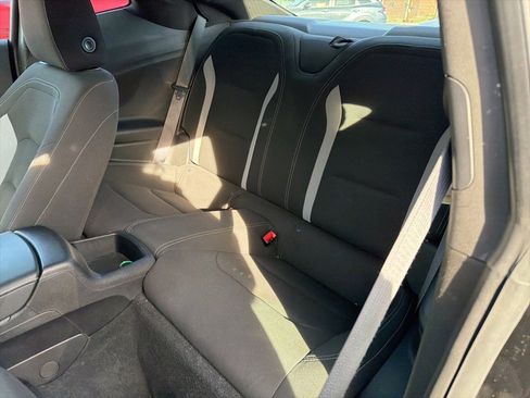Used 2020 Chevrolet Camaro LT image 14