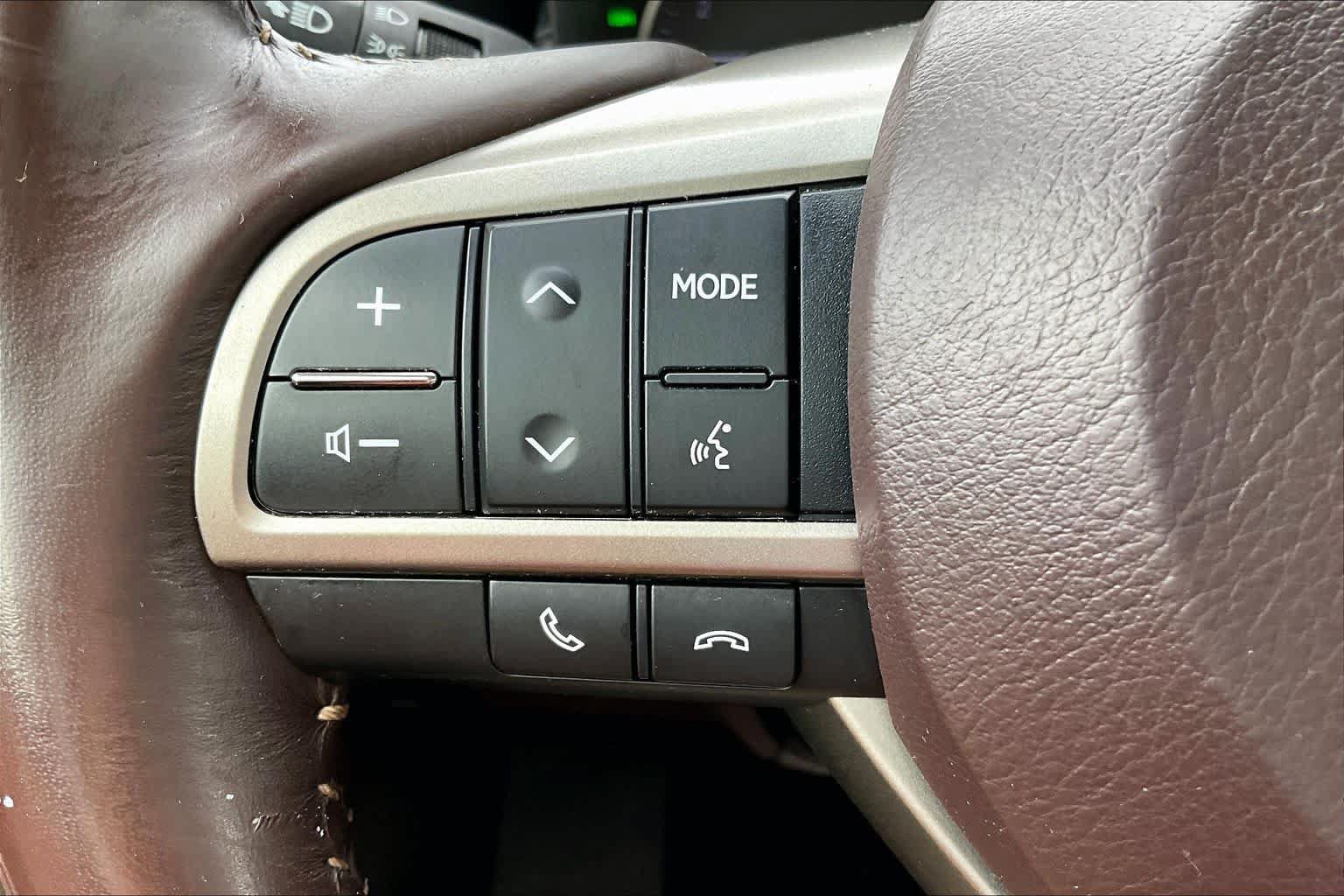 Used 2018 Lexus RX 350 AWD w/ Premium Package image 21
