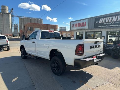 Used 2025 RAM 2500 Tradesman AWD/4WD image 10
