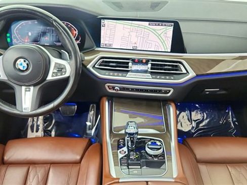 Used 2022 BMW X6 xDrive40i w/ Executive Package image 36