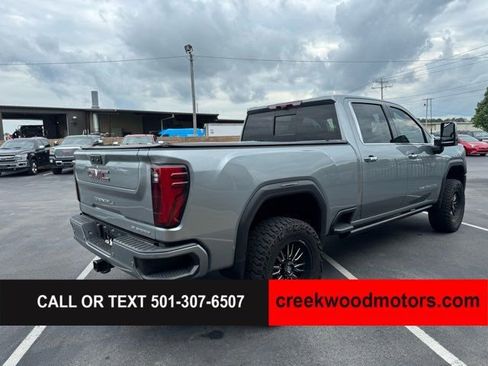 Used 2024 GMC Sierra 2500 Denali w/ Denali Reserve Package AWD/4WD image 4