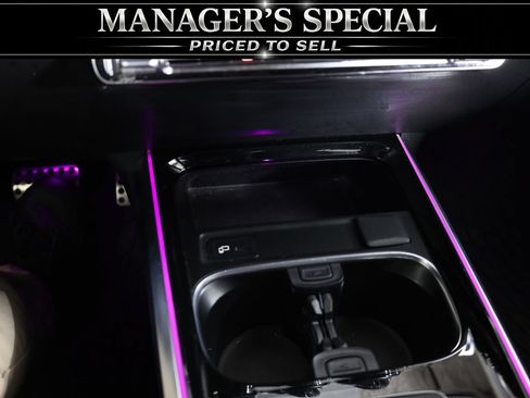 Used 2022 Mercedes-Benz GLB 250 4MATIC image 22