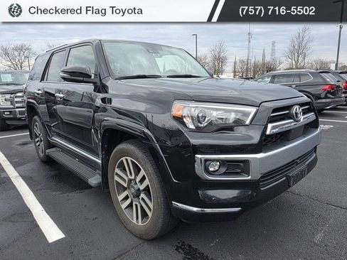 Used 2023 Toyota 4Runner Limited image 3