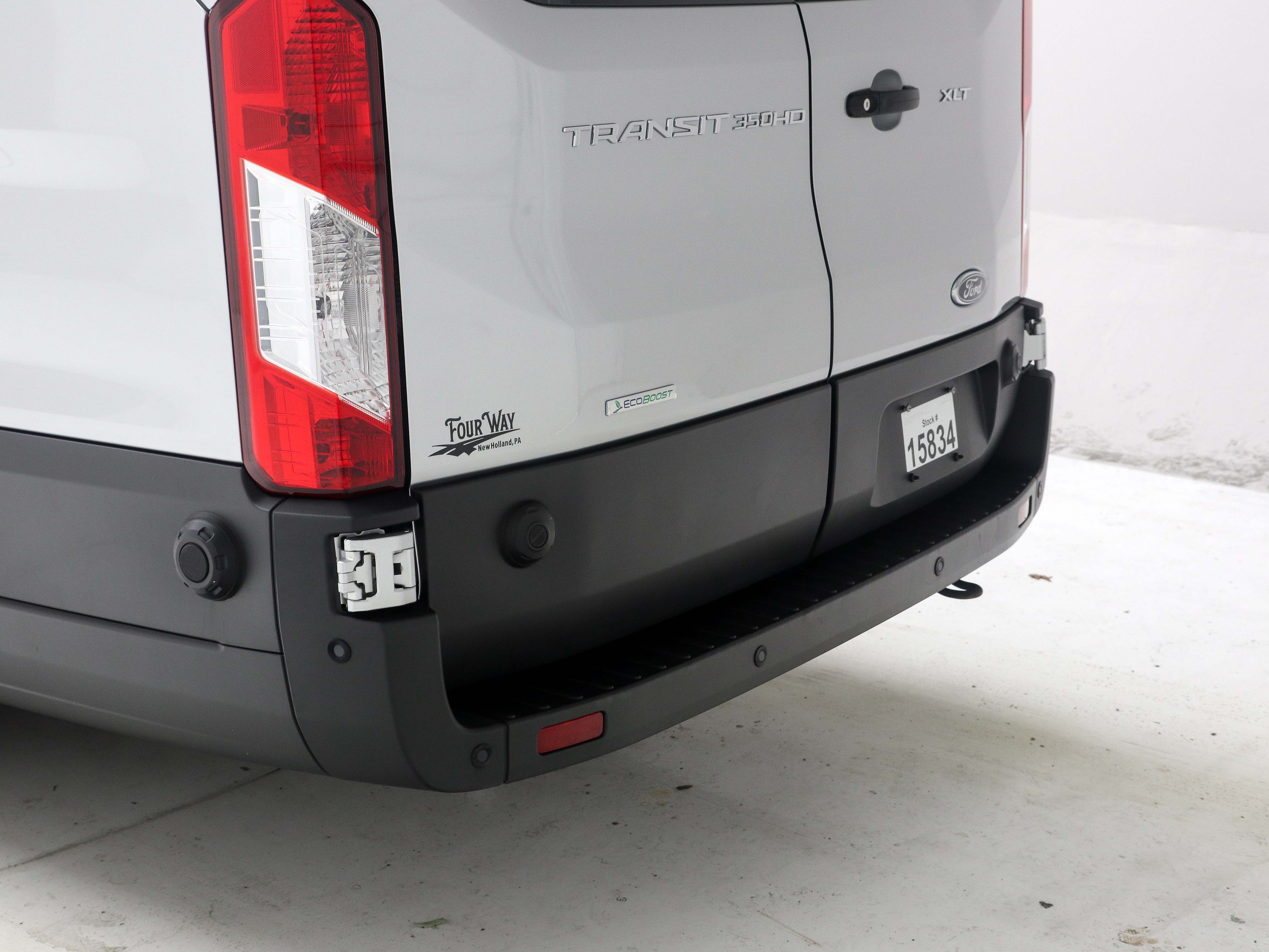 Used 2024 Ford Transit 350 XLT RWD image 10
