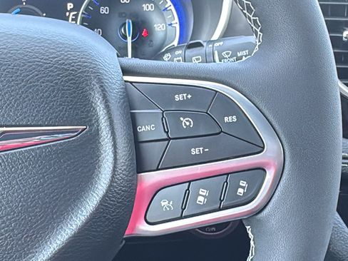 New 2026 Chrysler Pacifica Select image 22